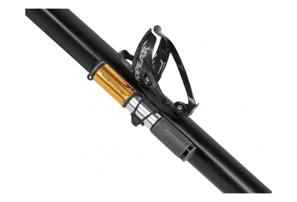 Pompe à Main Topeak Racerocket MT (Max 90 Psi / 6 Bar) Or – Image 3