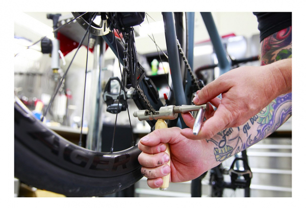 Dérive Chaîne LEZYNE CHAIN DRIVE LEZYNE CLASSIC 8/9/10/11/ 12 Vitesses BOIS Nickel – Image 2