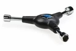 Clé à Douille Triple En ''Y'' Park Tool ST-3C